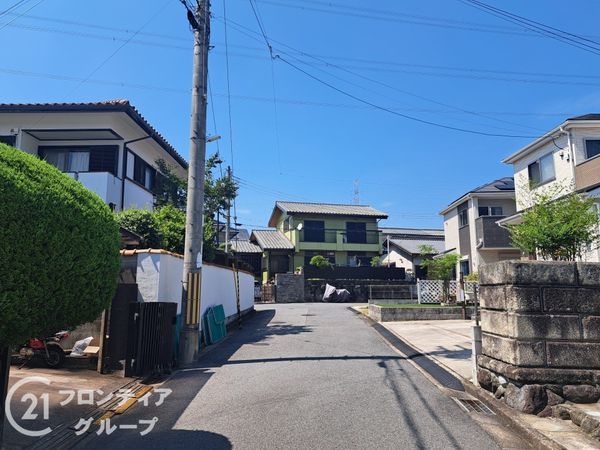 生駒市松美台の中古一戸建て