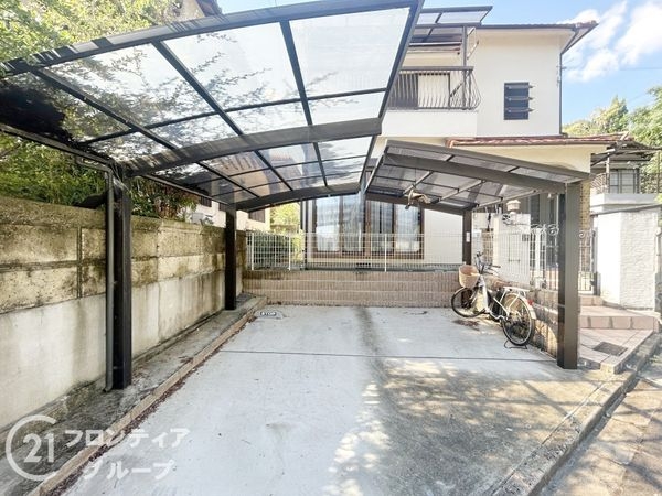 奈良市西登美ヶ丘６丁目の中古一戸建て
