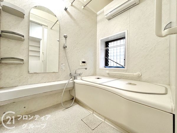 奈良市西登美ヶ丘６丁目の中古一戸建て