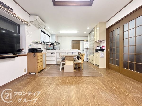 奈良市西登美ヶ丘６丁目の中古一戸建て