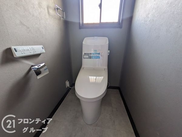 香芝市逢坂８丁目の中古一戸建て