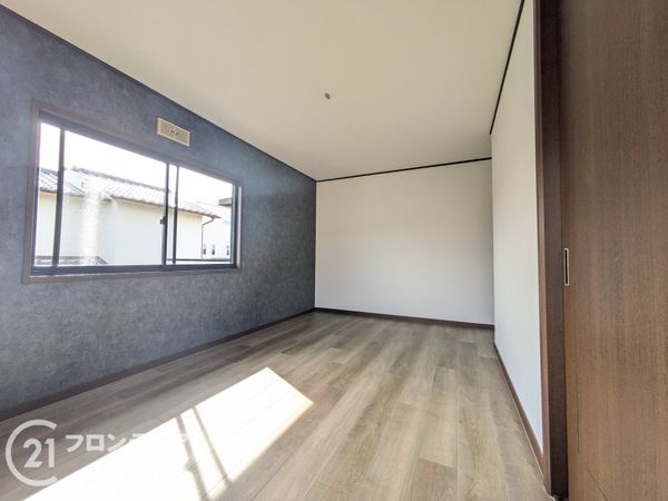 香芝市逢坂８丁目の中古一戸建て