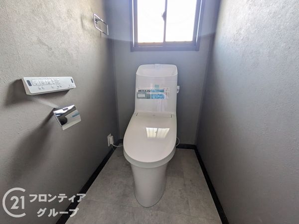 香芝市逢坂８丁目の中古一戸建て