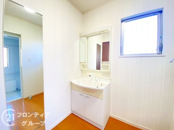 北葛城郡上牧町松里園３丁目の中古一戸建て
