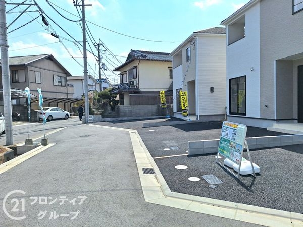 生駒市小平尾町　新築一戸建て　第１　１号棟
