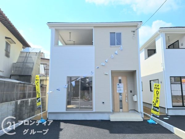 生駒市小平尾町　新築一戸建て　第１　１号棟