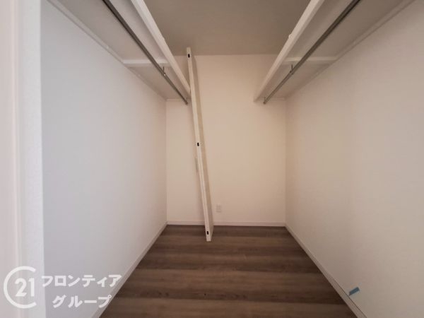 奈良市青山８丁目　新築一戸建て　全１区画