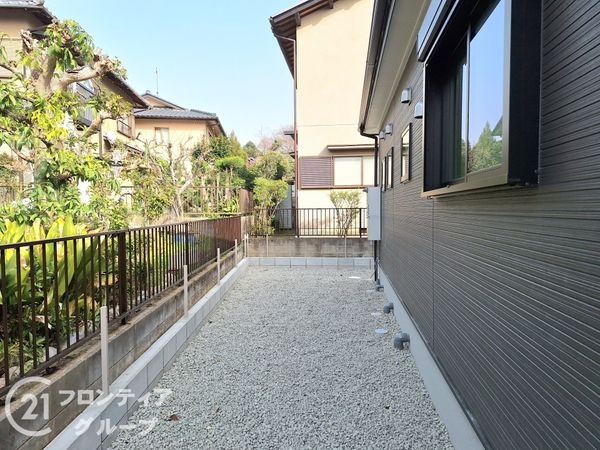 奈良市青山８丁目　新築一戸建て　全１区画