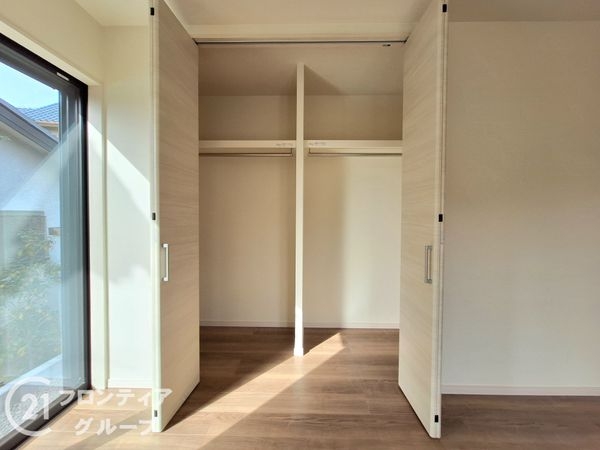 奈良市青山８丁目　新築一戸建て　全１区画