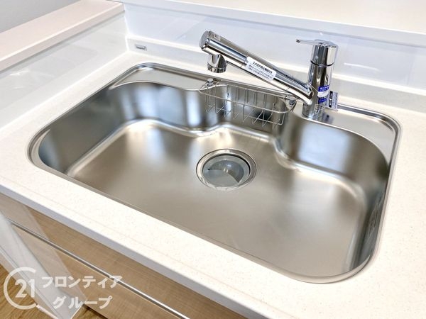 生駒郡斑鳩町龍田西３丁目　新築一戸建て　第７　１号棟