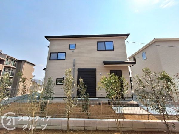 生駒郡斑鳩町龍田西３丁目　新築一戸建て　第７　２号棟