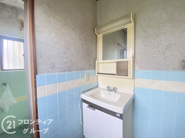 橿原市大軽町の中古一戸建て