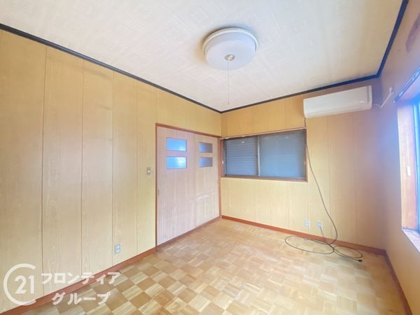 橿原市大軽町の中古一戸建て