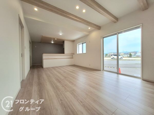 磯城郡川西町大字結崎　新築一戸建て　全１区画