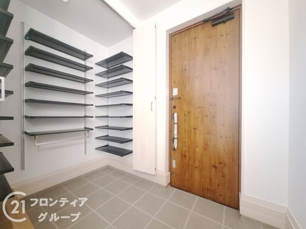 奈良市神殿町　新築一戸建て　１号棟
