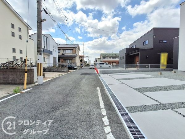 奈良市神殿町　新築一戸建て　１号棟