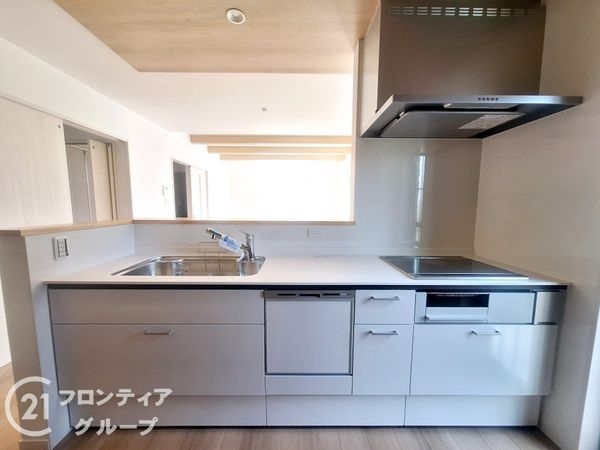 奈良市神殿町　新築一戸建て　１号棟