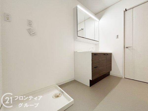 木津川市州見台１丁目の中古一戸建て