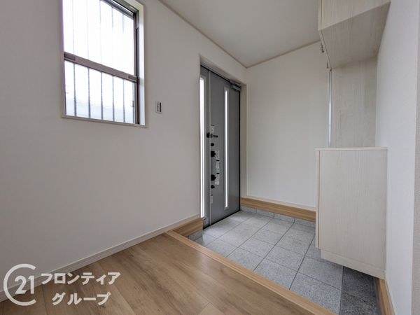 木津川市州見台６丁目　新築一戸建て　２期　２８号地