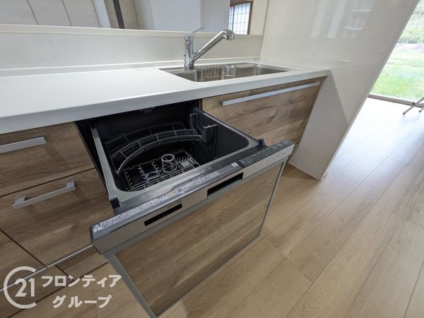 木津川市州見台６丁目　新築一戸建て　２期　２８号地
