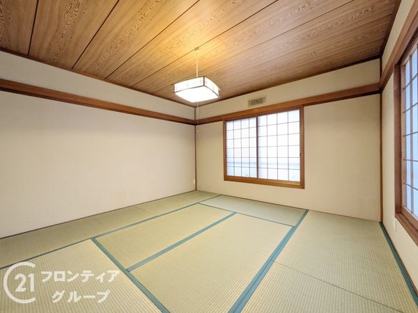 奈良市平松５丁目の中古一戸建て