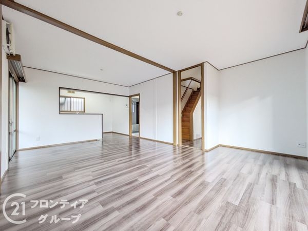 奈良市平松５丁目　中古一戸建て