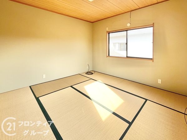 天理市備前町の中古一戸建て