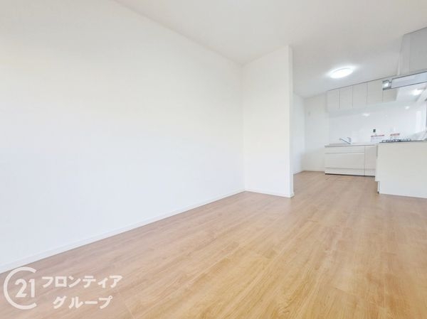 奈良市富雄元町１丁目　中古一戸建て
