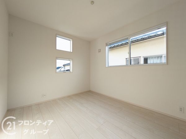 木津川市木津南後背　新築一戸建て　４期　全１区画