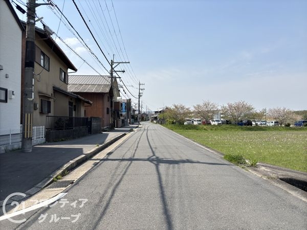 木津川市木津南後背　新築一戸建て　４期　全１区画