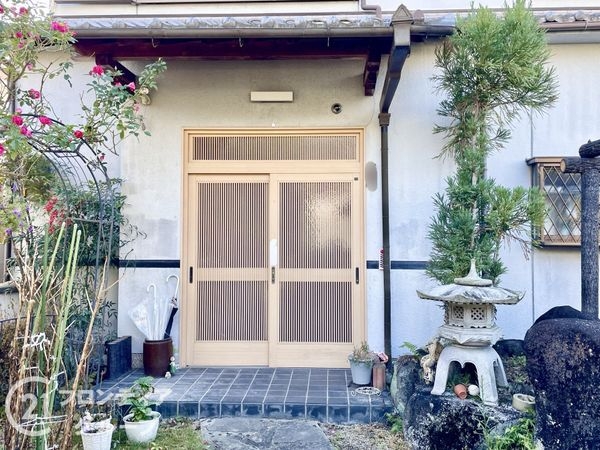 生駒市松美台　中古一戸建て