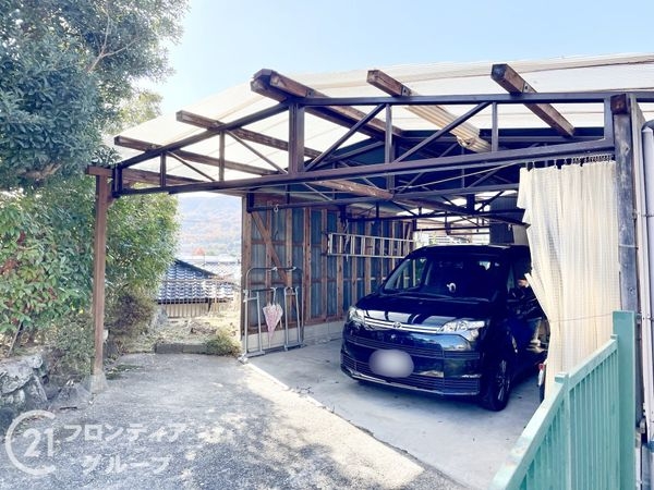 生駒市松美台　中古一戸建て