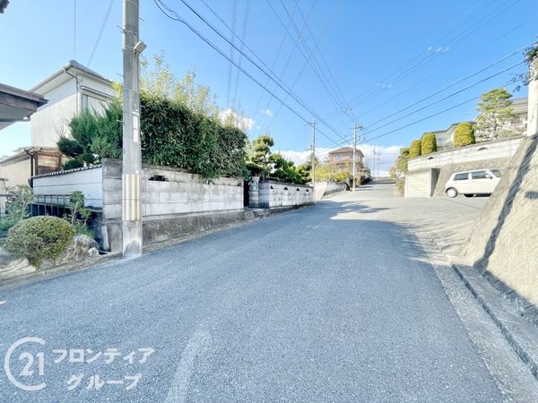 生駒市松美台　中古一戸建て