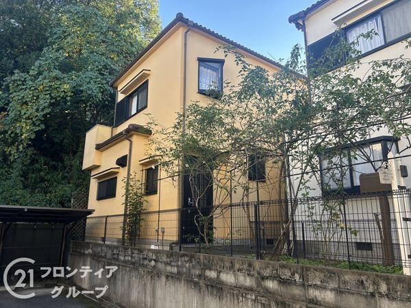 生駒市辻町の中古一戸建て