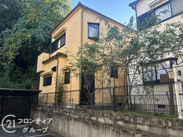 生駒市辻町の中古一戸建て