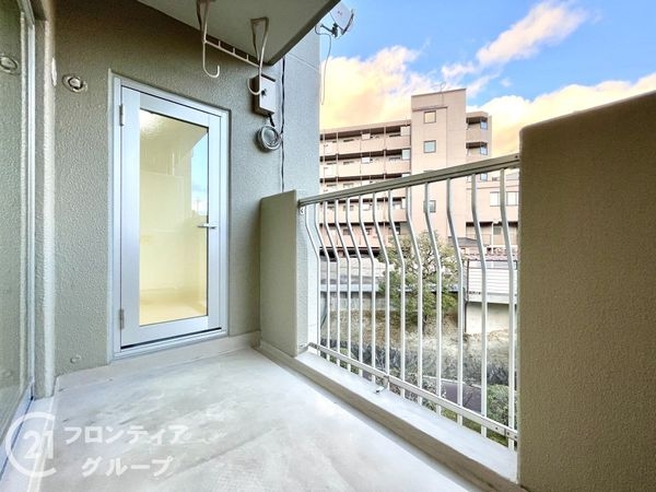 サンライフ学園前　Ｂ棟　中古マンション