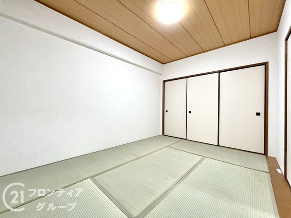 サンライフ学園前　Ｂ棟　中古マンション