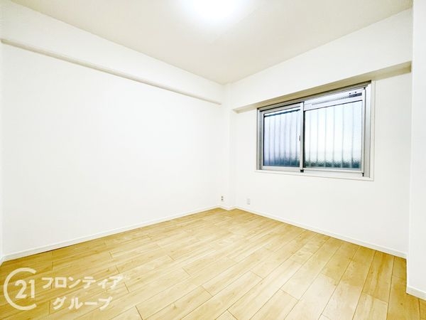 サンライフ学園前　Ｂ棟　中古マンション