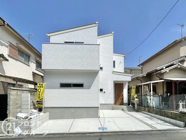 香芝市狐井　新築一戸建て