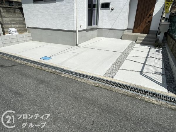 香芝市狐井　新築一戸建て