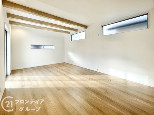香芝市狐井　新築一戸建て