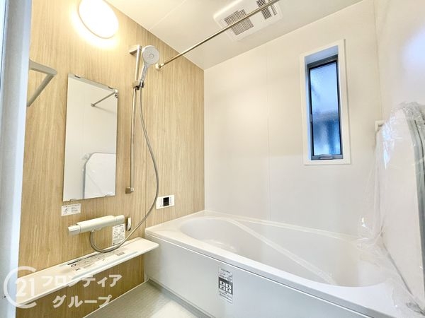 香芝市狐井　新築一戸建て