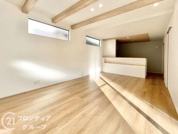 香芝市狐井　新築一戸建て