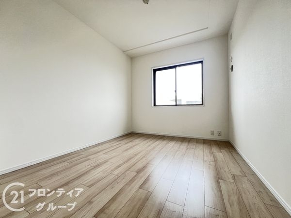 東急ドエル・アルス木津南D棟 中古マンション(子供部屋)