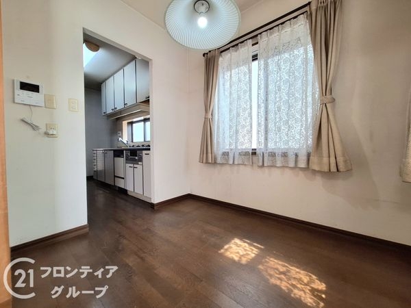 天理市東井戸堂町の中古一戸建て