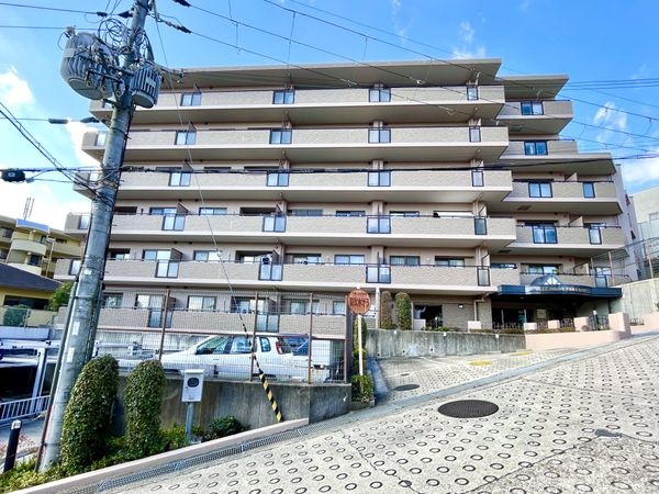ヴィルヌーブ学園前２メヌエット　中古マンション