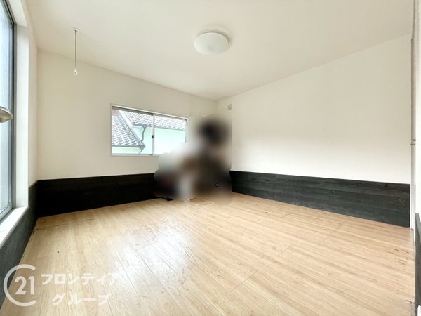 北葛城郡上牧町松里園２丁目の中古一戸建て