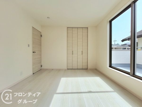 奈良市中山町　新築一戸建て　１２期　全１区画