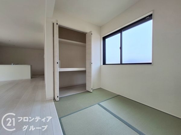 天理市前栽町　新築一戸建て　５期　４号棟