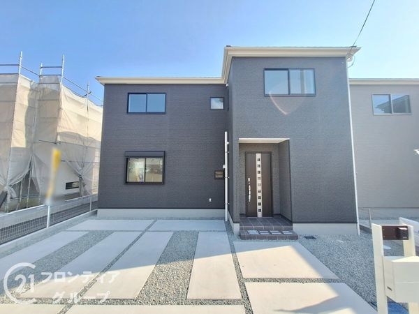 天理市前栽町　新築一戸建て　５期　４号棟